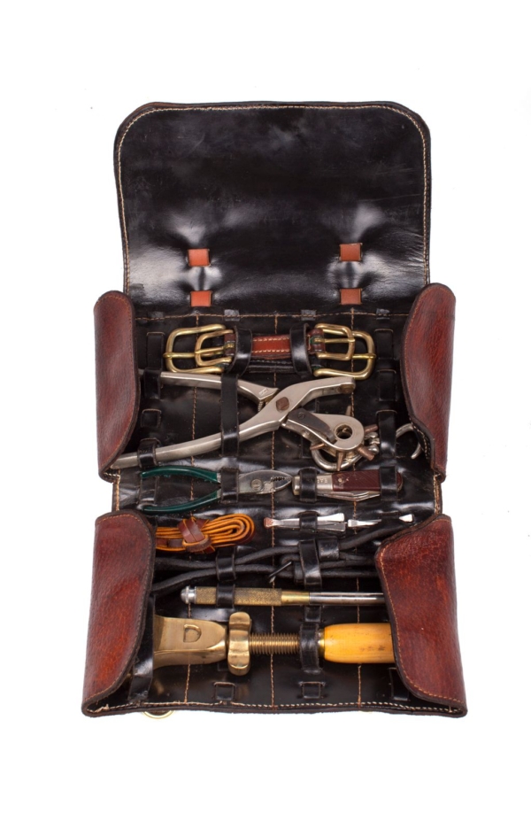 Hazelnut pigskin tool case carriage accessory
