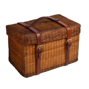 Late 19th century wicker picnic basket manufactured by THE CONTINENTAL accessories in copper and brass.