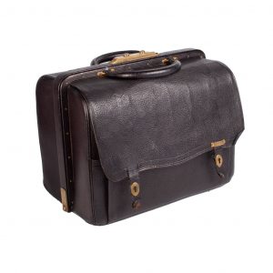 French pleated black leather travel bag. Accessories and complements. Dorantes Harness