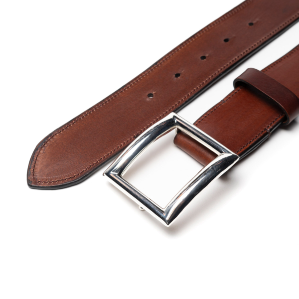 Hazelnut colour belt with silver square buckle