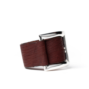 Buffalo bracelet with 57mm silver square